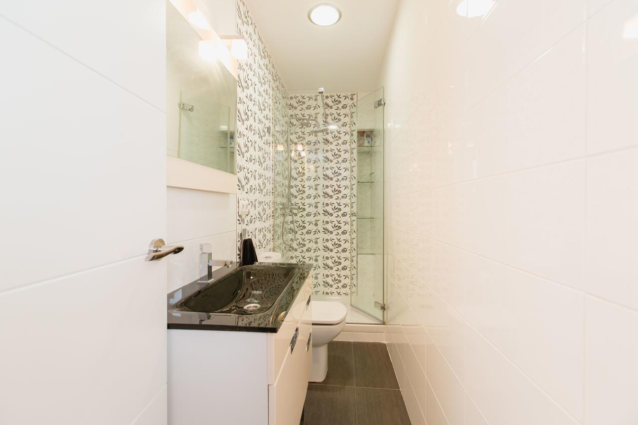 Apartamento A Un Pasito Del Mercado กาดิซ ภายนอก รูปภาพ